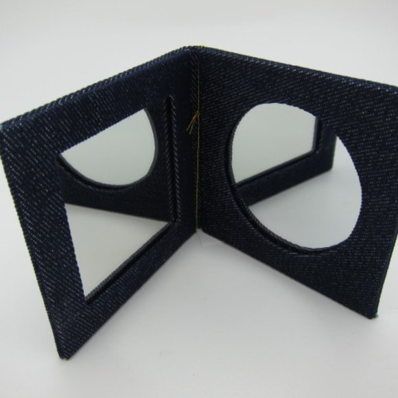 Women Handheld Mirror Purse Compact Portable Foldable 2x Magnification 2 Sided - Picture 5 of 7